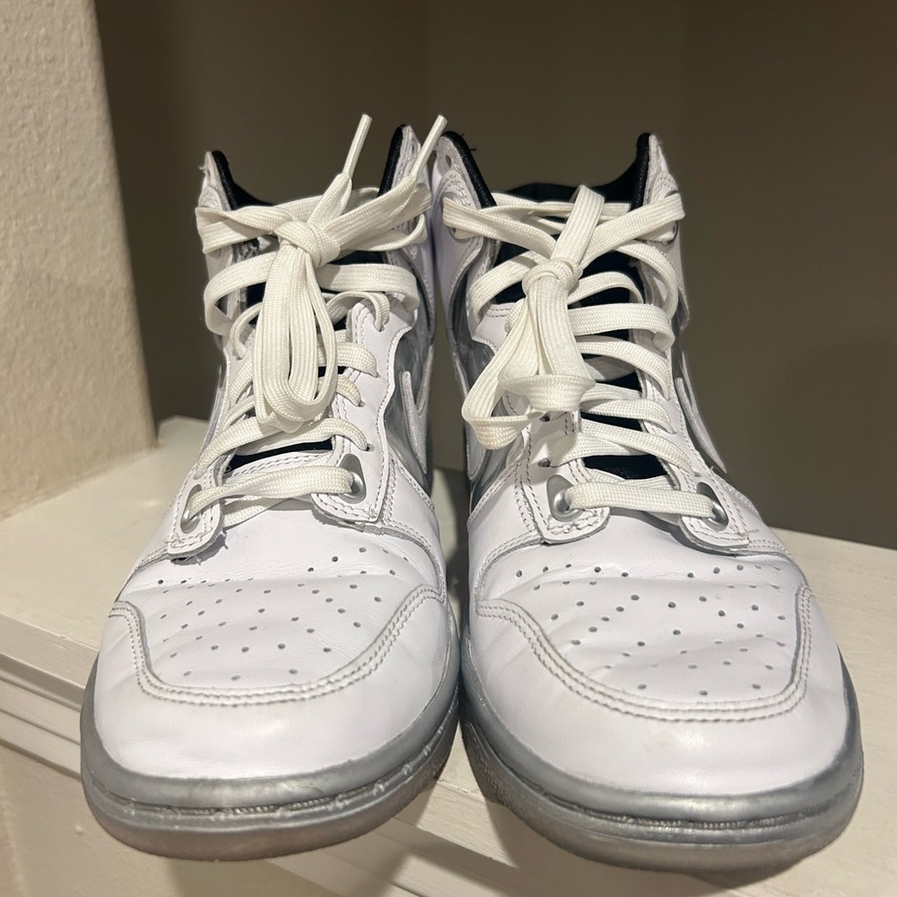 Nike Womens Dunk High SE DX5928-100 White Chrome Basketball Shoes Size 8.5 - Picture 9 of 9